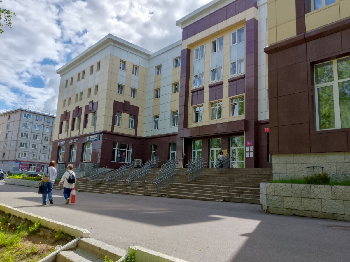 Большой зал дома дружбы народов 