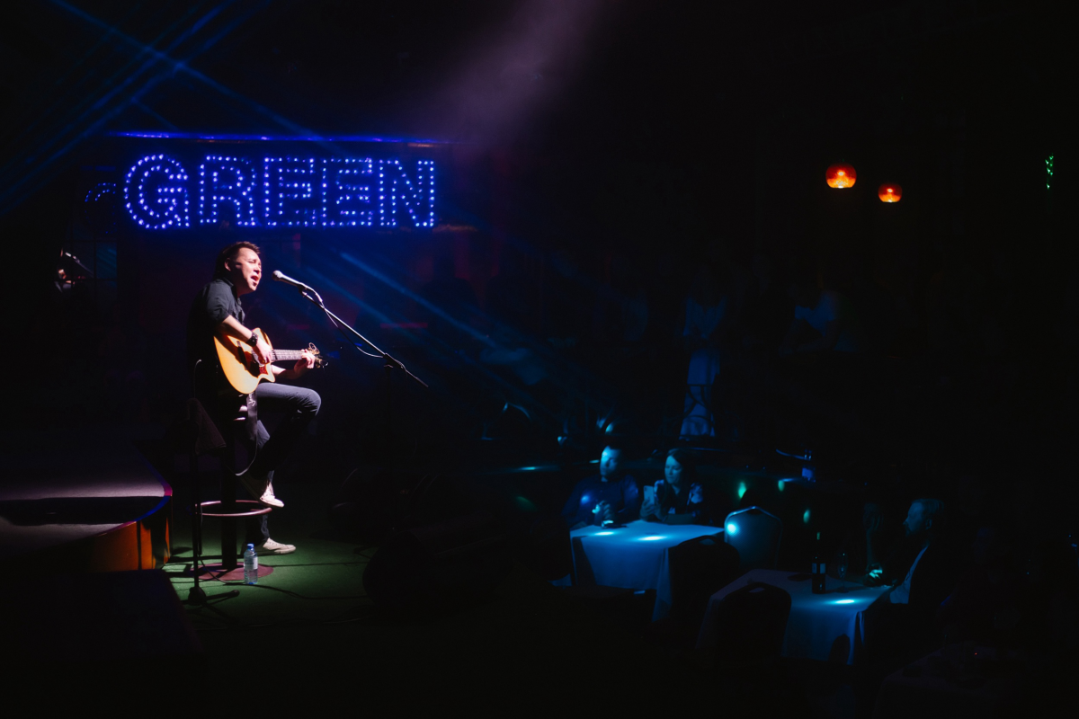 DANCE CLUB | MR.GREEN